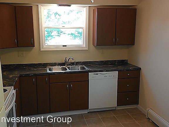 4th image of 219 W State St #10587822
