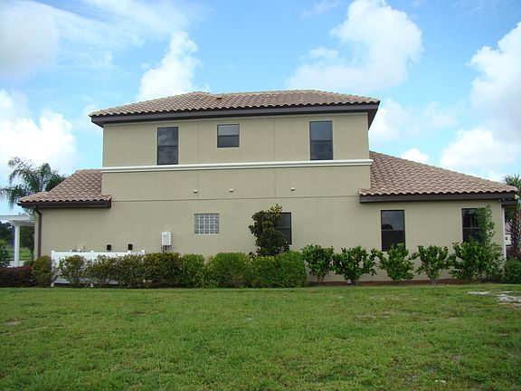 FACING HOUSE,RT.