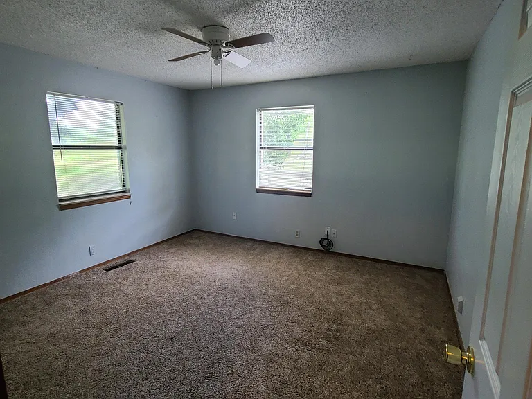 8424 S 353rd East Ave — Photo 7