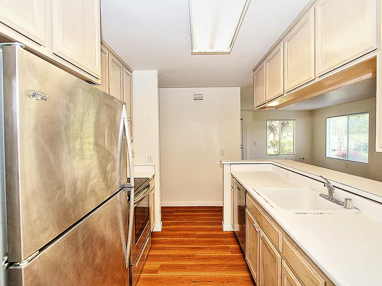 745 Overture Ct — Photo 11