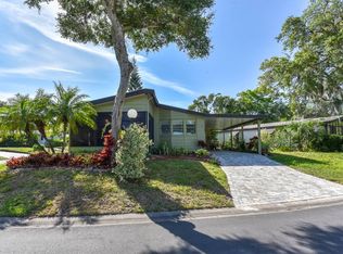 2 Hudson Falls Dr, Ormond Beach, FL 32174