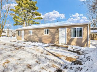 1511 Kings Way #B, Champaign, IL 61821