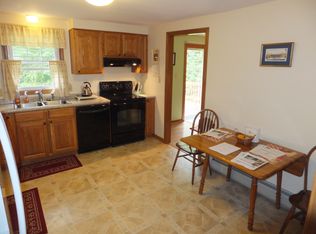 122 Craigie St, Portland, ME 04102