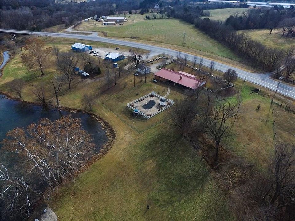 11.27 Acres has it all!