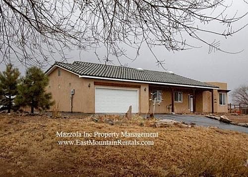 1st image of 9 Meadow Hills Dr