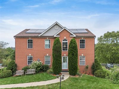 482 Shelbourne Dr, Pittsburgh, PA, 15239