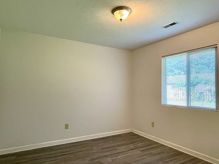 10443 Bellefontaine St #A — Photo 9