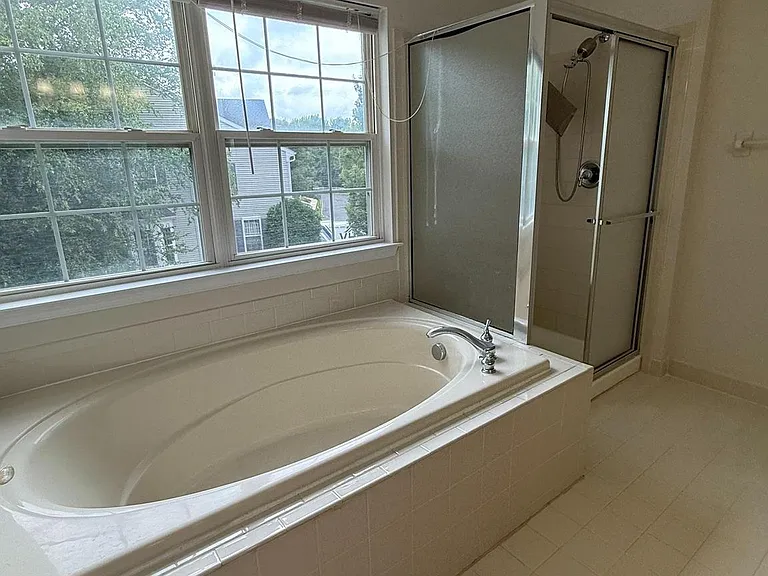 47 Ross Way — Photo 27