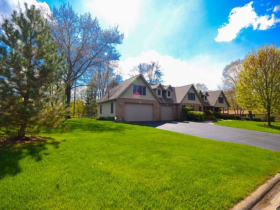 5th image of 15223 W Pinewood Ln