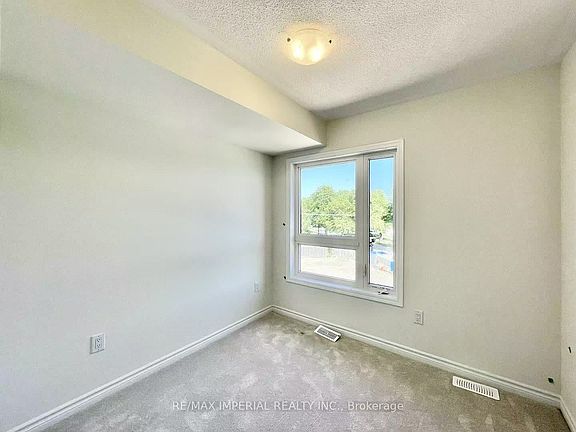 4th image of 1081 Danforth Rd #128