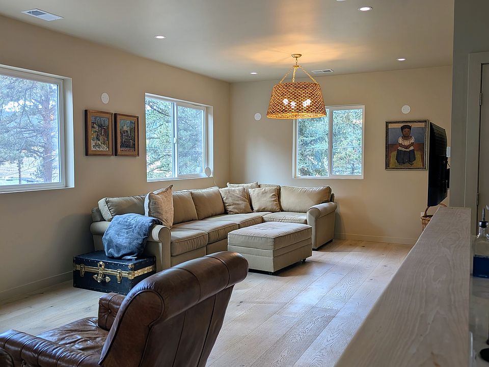 1st image of 5202 S Pine Rd #2