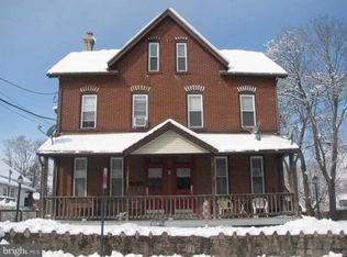 329 Walnut St APT 2, Spring City, PA 19475