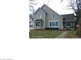 24911 Sunset Dr, Bay Village, OH