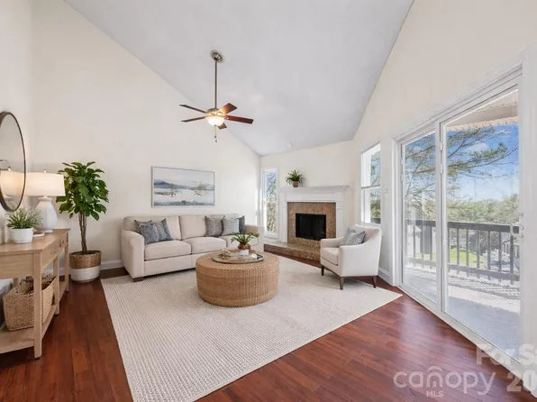 16149 Haroa Ct, Tega Cay, SC 29708