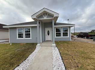 201 E Gutierrez St, Del Rio, TX 78840