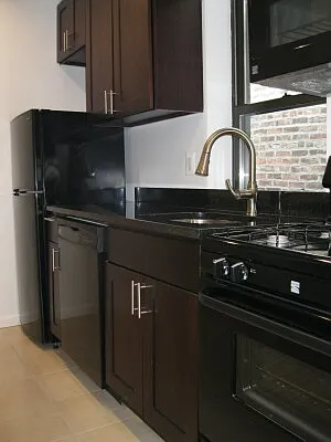 Rented by Tower Brokerage | media 9