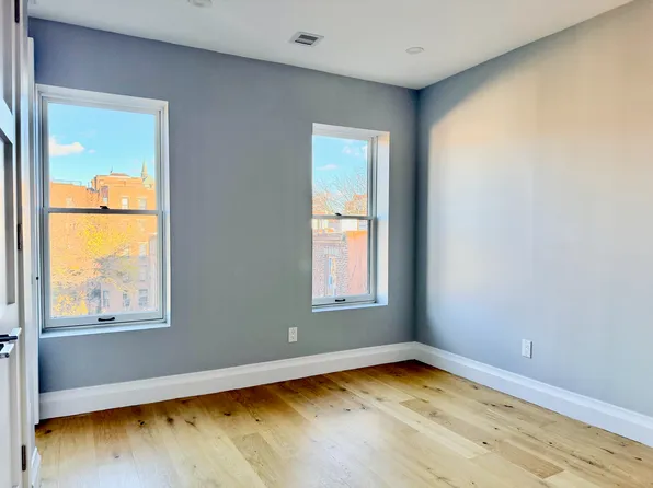 11a Arlington Place image 16 of 30