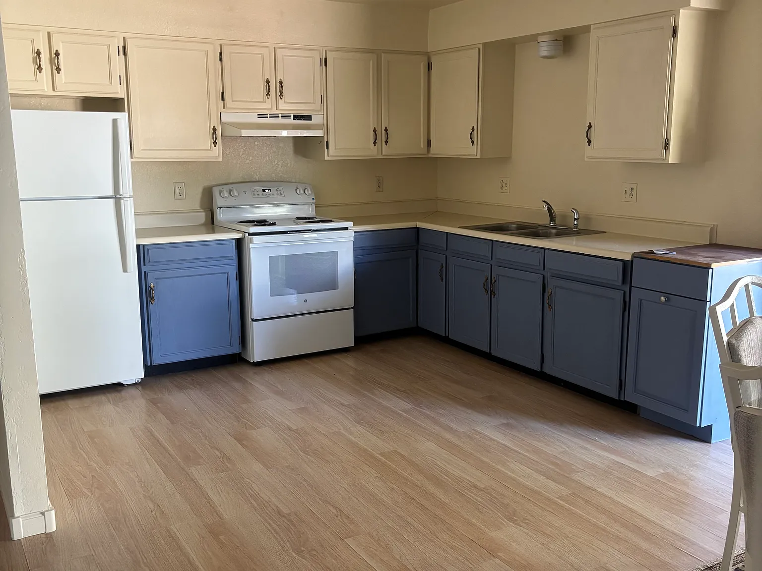 3 bed, 1700 sqft, $1,700 — Photo 4