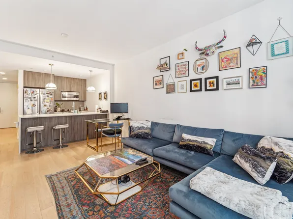 160 1st St, Jersey City, NJ