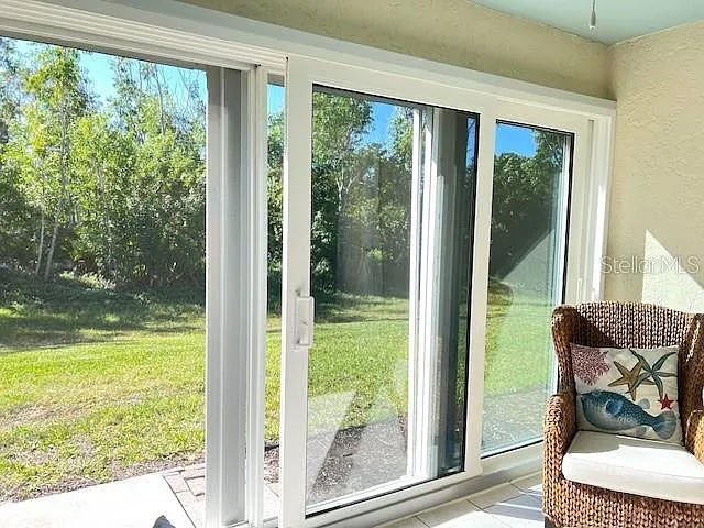 2 bed, 2.0 bath, 1162 sqft, $4,400 — Photo 4