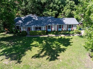 258 Ridge Trail Dr, Chesterfield, MO 63017
