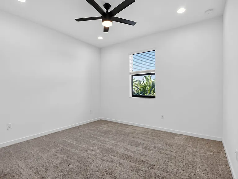 8792 Antarus Dr — Photo 40