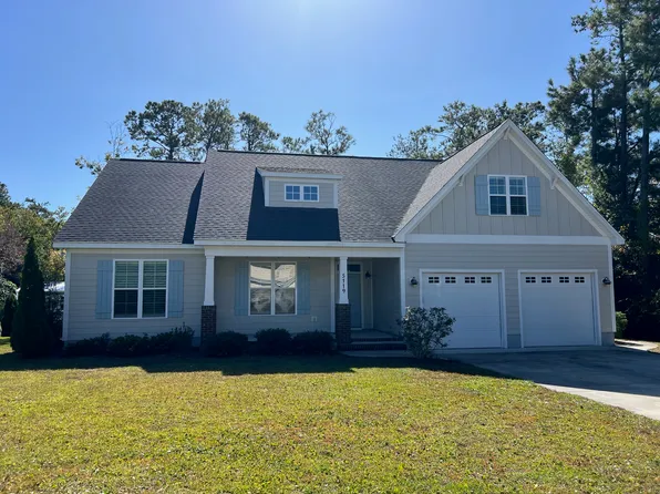 5119 Chalk St, Morehead City, NC 28557