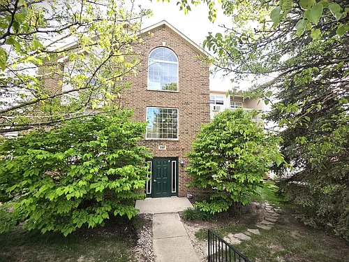 440 Cunat Blvd #2F Photo 1