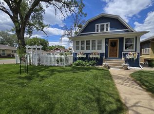 21 S Stacy Ave, Miles City, MT 59301