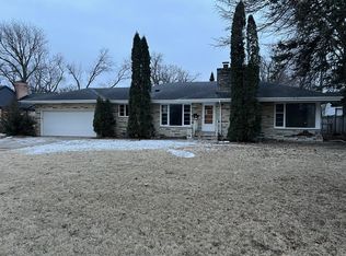 1000 Elm Ave E, Waseca, MN 56093