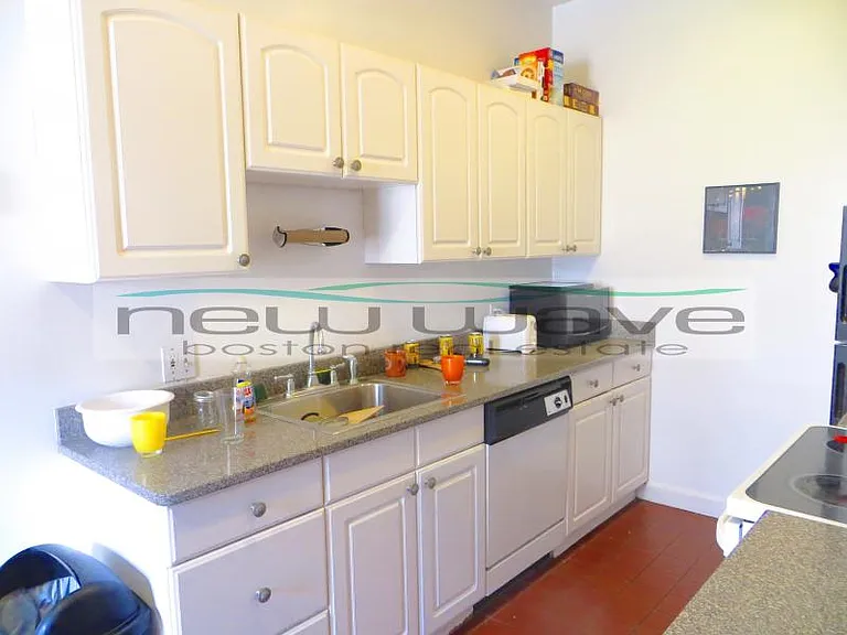 752 Tremont St #2 — Photo 14