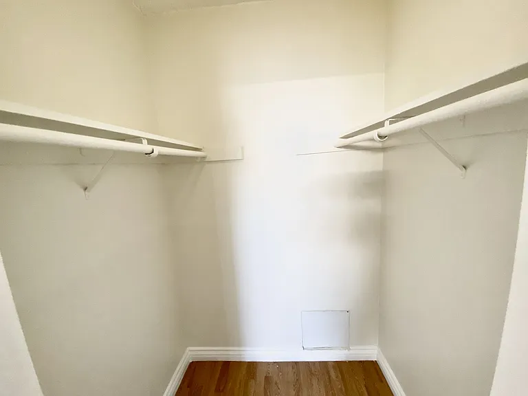 1543 N Bronson Ave #317 — Photo 24