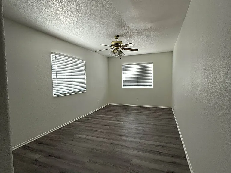 45322 Mays Ct — Photo 18