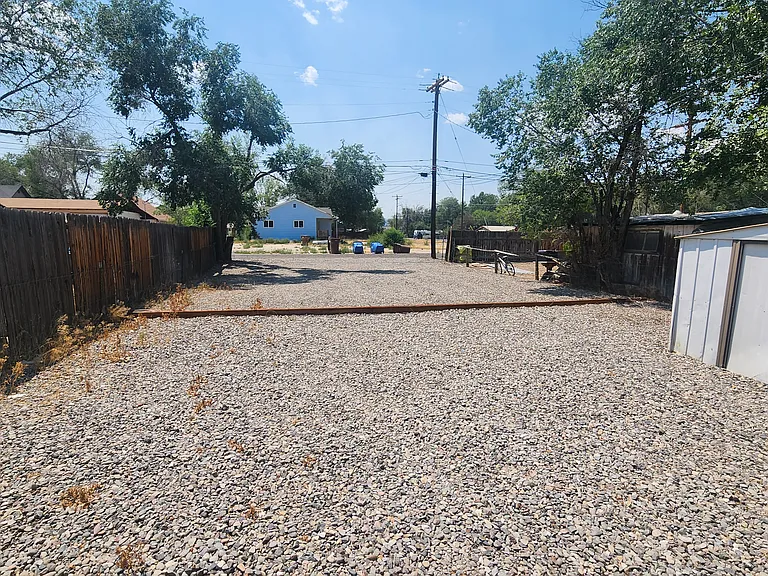 837 N Mesa Ave — Photo 9