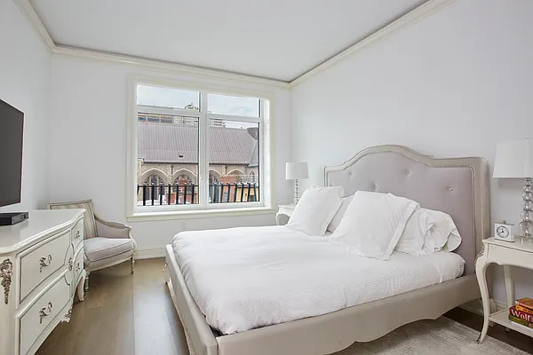 Rented by Brown Harris Stevens | media 24