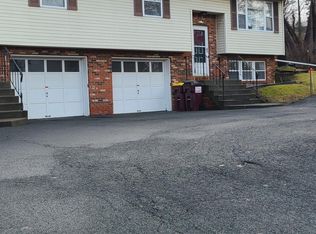 20B Waterford Ave, Latham, NY 12110