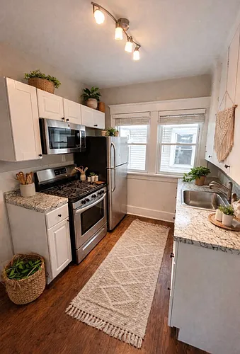 24 Wilbury Pl #UPPER Photo 1