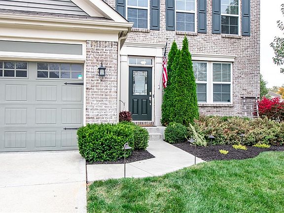 2nd image of 1541 Golf Club Dr
