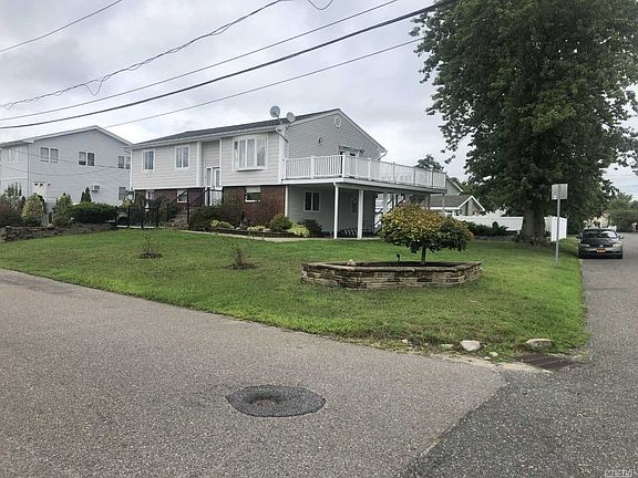 4th image of 360 Wyona Ave
