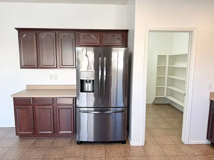 1170 E Desert Springs Way — Photo 15