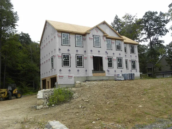 28 Emily Lane Lot 11, Danville, NH 03819