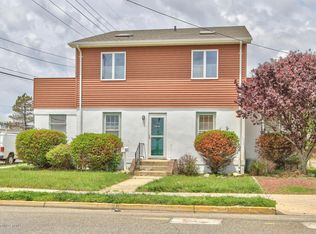 74 K St, Seaside Park, NJ