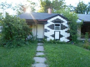 19454 Hull St, Highland Park, MI 48203