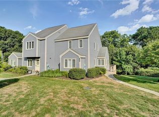 150 Fields Ln, Peekskill, NY 10566