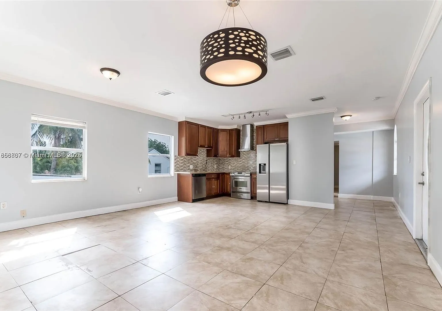 1695 SW 11th Street 203, Miami, FL 33135 — Photo 3