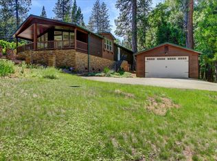 12117 Brunswick Rd, Grass Valley, CA 95945
