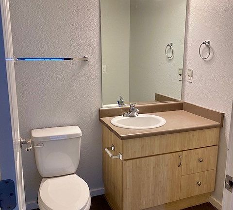 5th image of 12607 SE 41st Pl APT H205