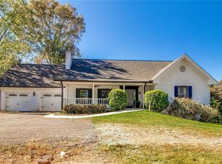 3925 Mark Lake Rd, Cumming, GA 30028