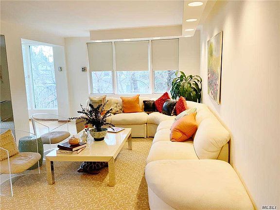 5th image of 1390 Broadway APT 123