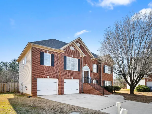 2082 Old Cahaba Pl, Helena, AL 35080